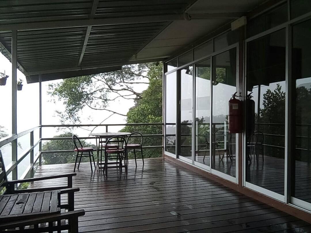 J Residence Kampong Kundassan Habitación foto